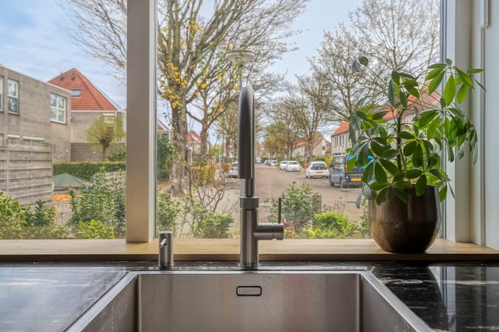 Foto 15 van Pauwoog 76