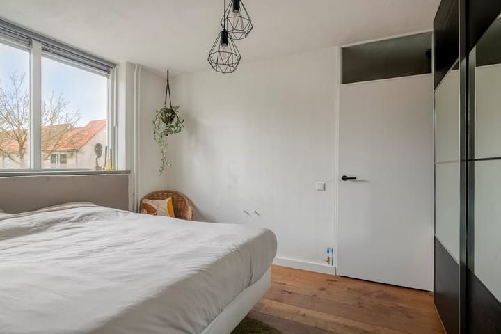 Foto 20 van Pauwoog 76