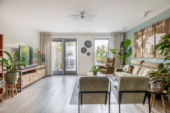 Photo 2 of Eikelaan 31