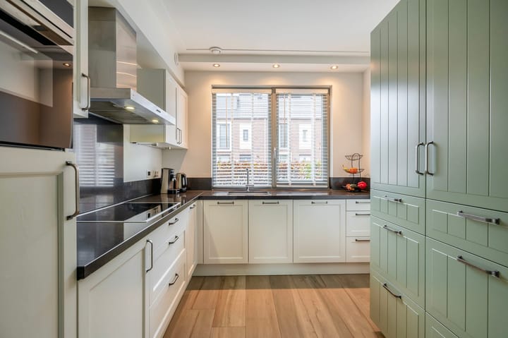 Photo 18 of Eikelaan 31