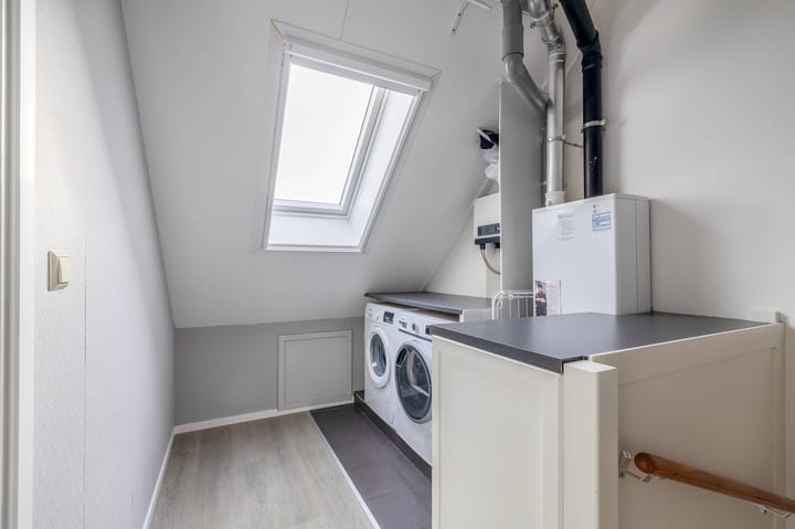 Photo 35 of Eikelaan 31