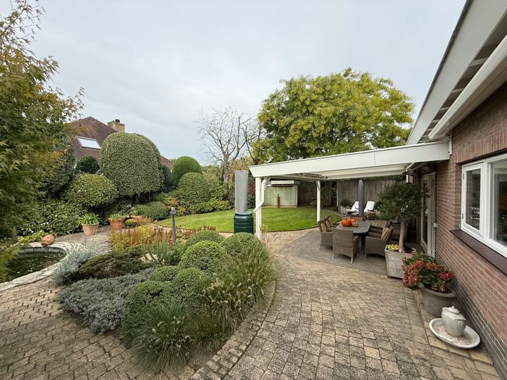 Photo 49 of Spuilaan 2