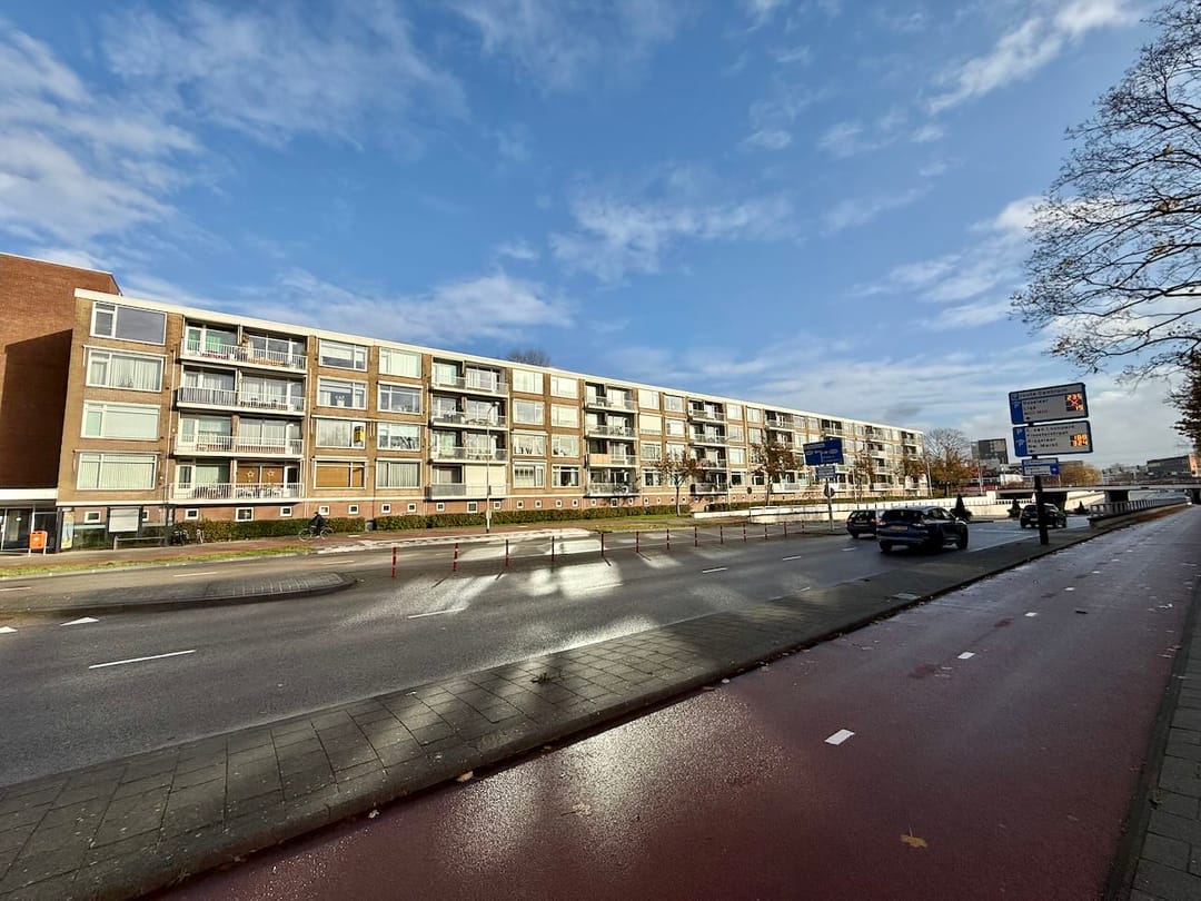 Photo 1 of Burgemeester Freijterslaan 54