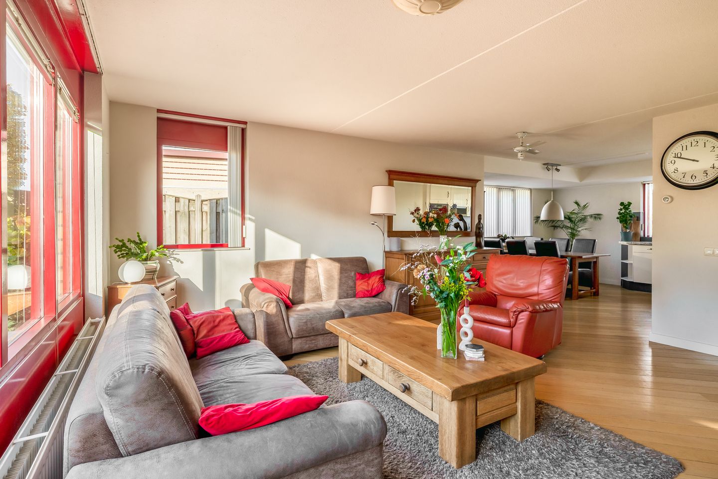 Photo 14 of State 35