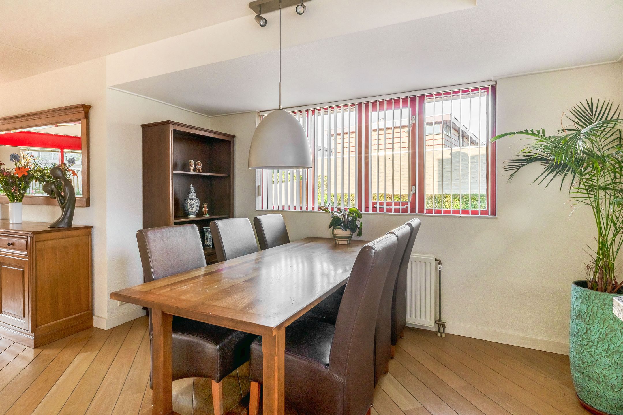 Photo 21 of State 35