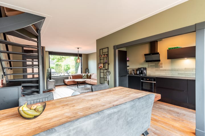 Foto 8 van Tuinfluiterstraat 79