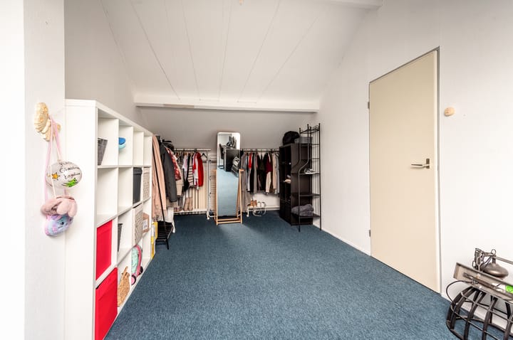 Foto 25 van Tuinfluiterstraat 79