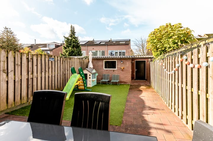 Foto 29 van Tuinfluiterstraat 79