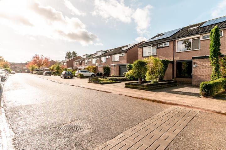 Foto 37 van Tuinfluiterstraat 79