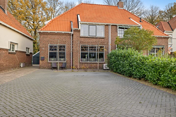 Photo 3 of Burg van der Lelysingel 13