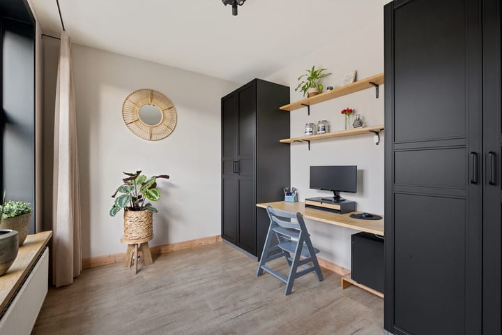 Foto 9 van Burg van der Lelysingel 13