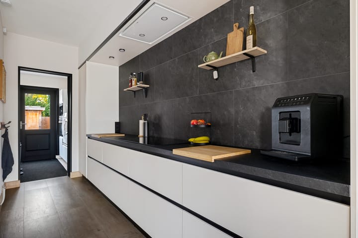 Foto 14 van Burg van der Lelysingel 13