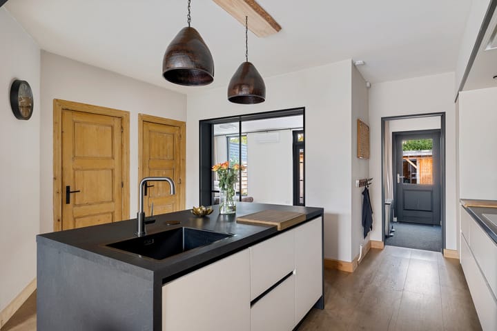 Foto 15 van Burg van der Lelysingel 13