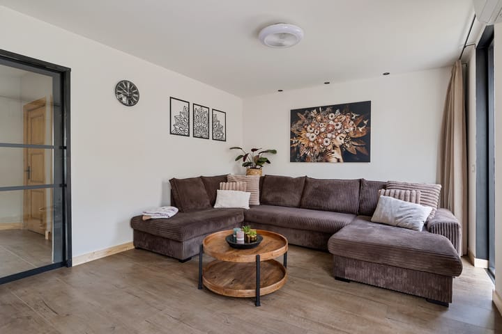 Foto 21 van Burg van der Lelysingel 13