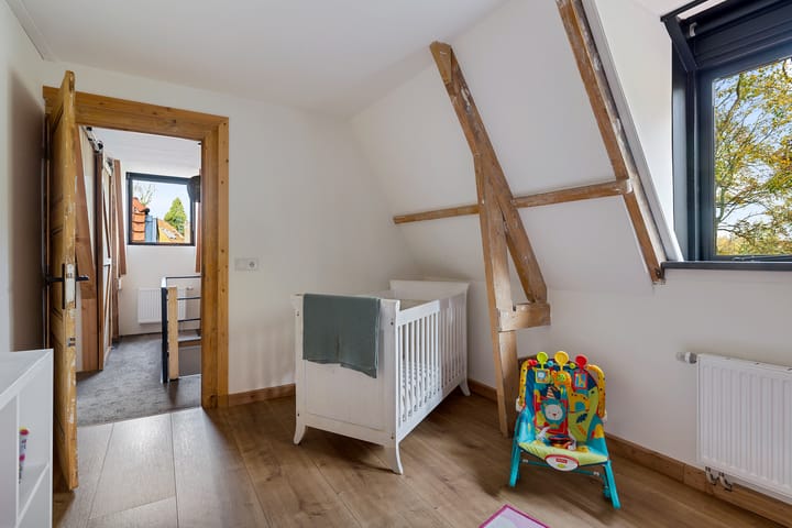 Foto 34 van Burg van der Lelysingel 13