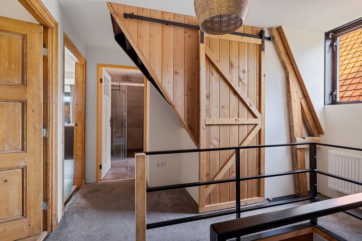 Foto 37 van Burg van der Lelysingel 13