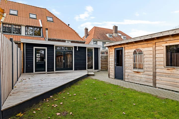 Foto 39 van Burg van der Lelysingel 13