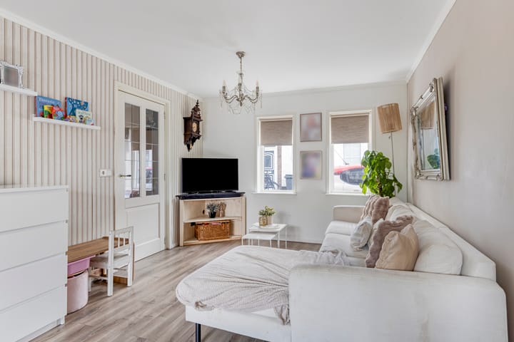 Photo 2 of Zuid-Kerkstraat 43