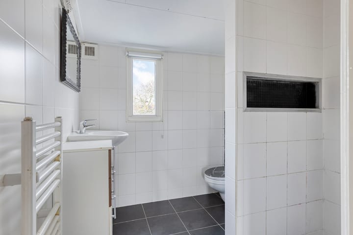 Photo 17 of Zuid-Kerkstraat 43