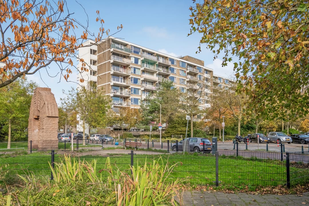 Photo 1 of Sirtemastraat 334