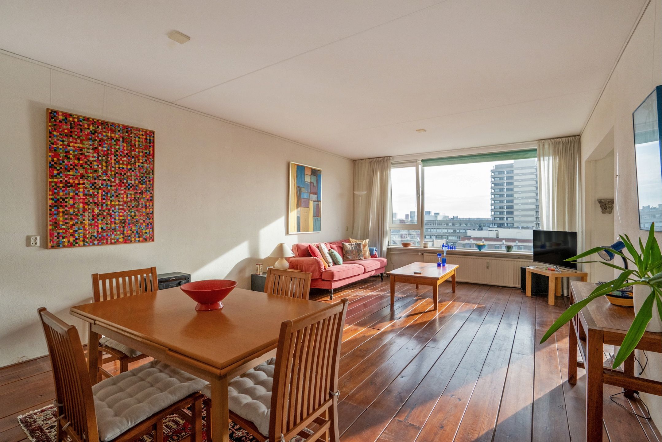 Photo 6 of Sirtemastraat 334