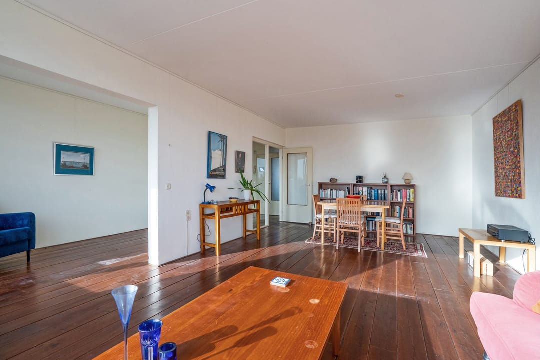 Photo 11 of Sirtemastraat 334