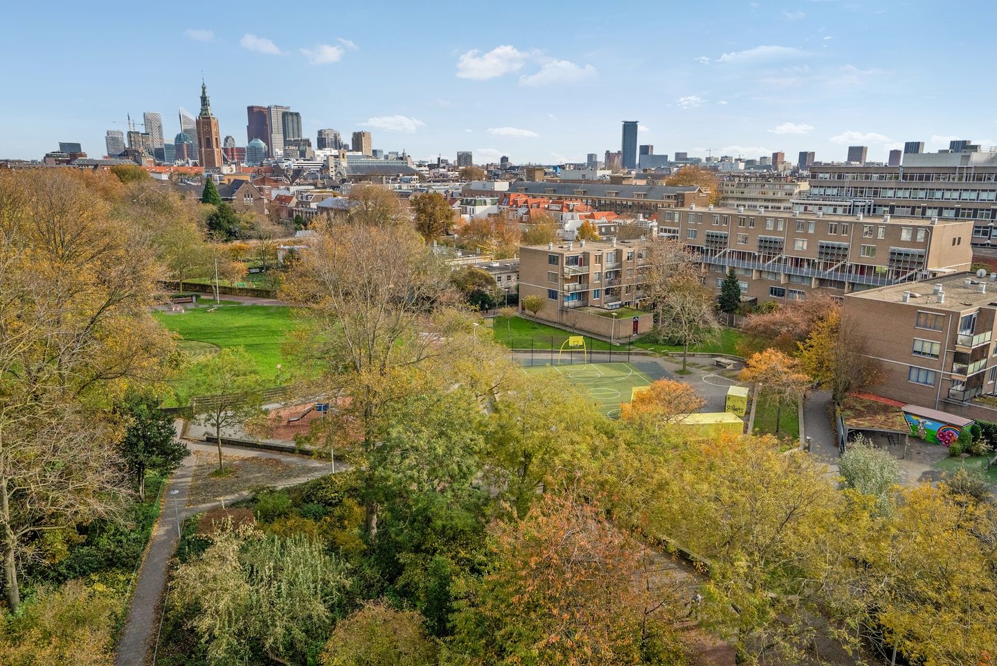 Photo 29 of Sirtemastraat 334