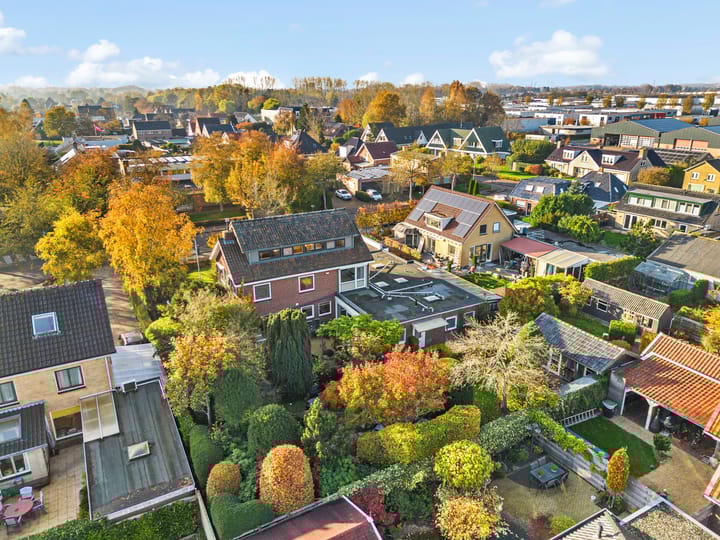 Photo 2 of Julianalaan 9