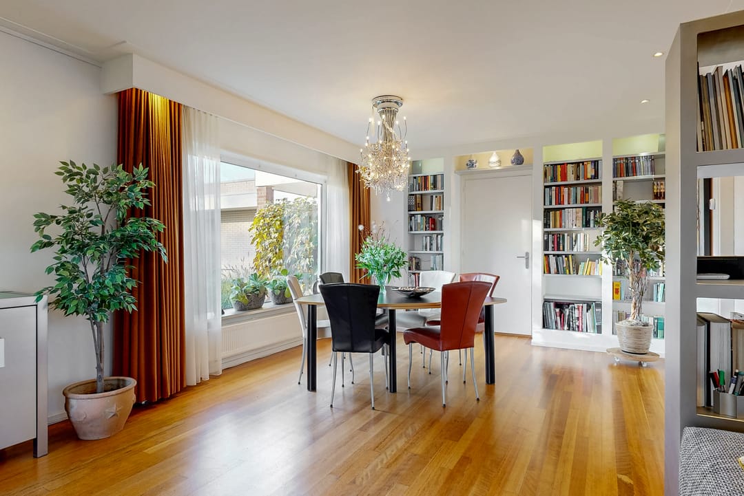 Foto 7 van Julianalaan 9