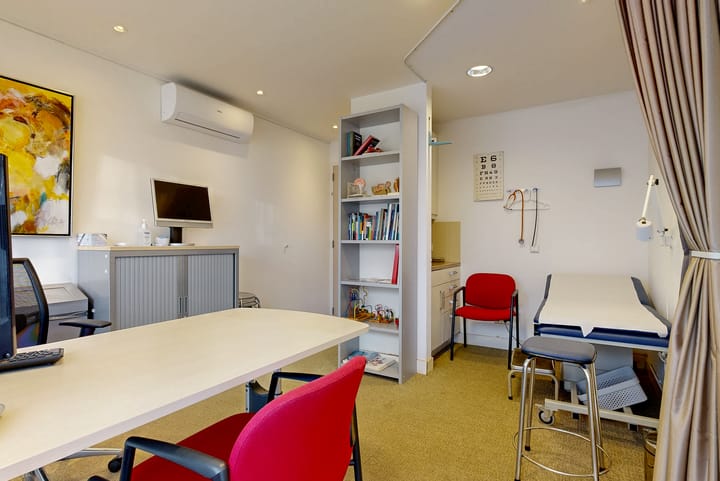 Photo 25 of Julianalaan 9