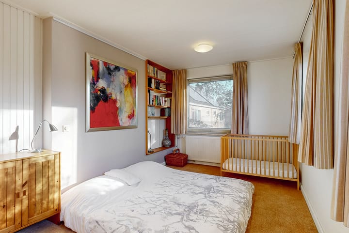 Photo 37 of Julianalaan 9