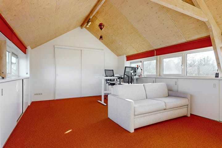 Photo 46 of Julianalaan 9