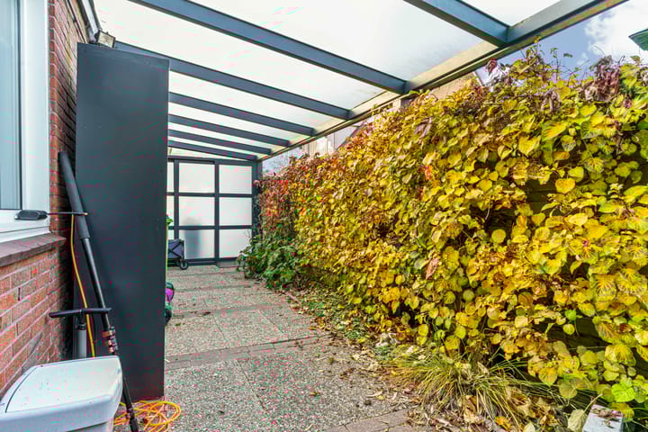 Photo 48 of Julianalaan 9