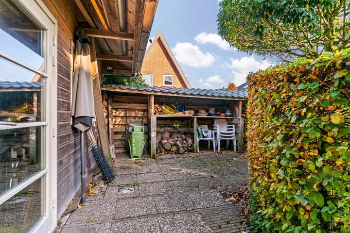 Photo 50 of Julianalaan 9