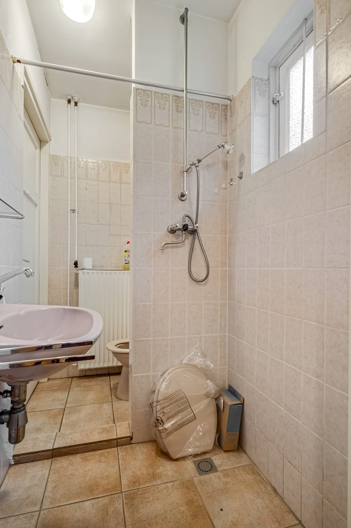 Photo 12 of Buurtmeesterweg 42