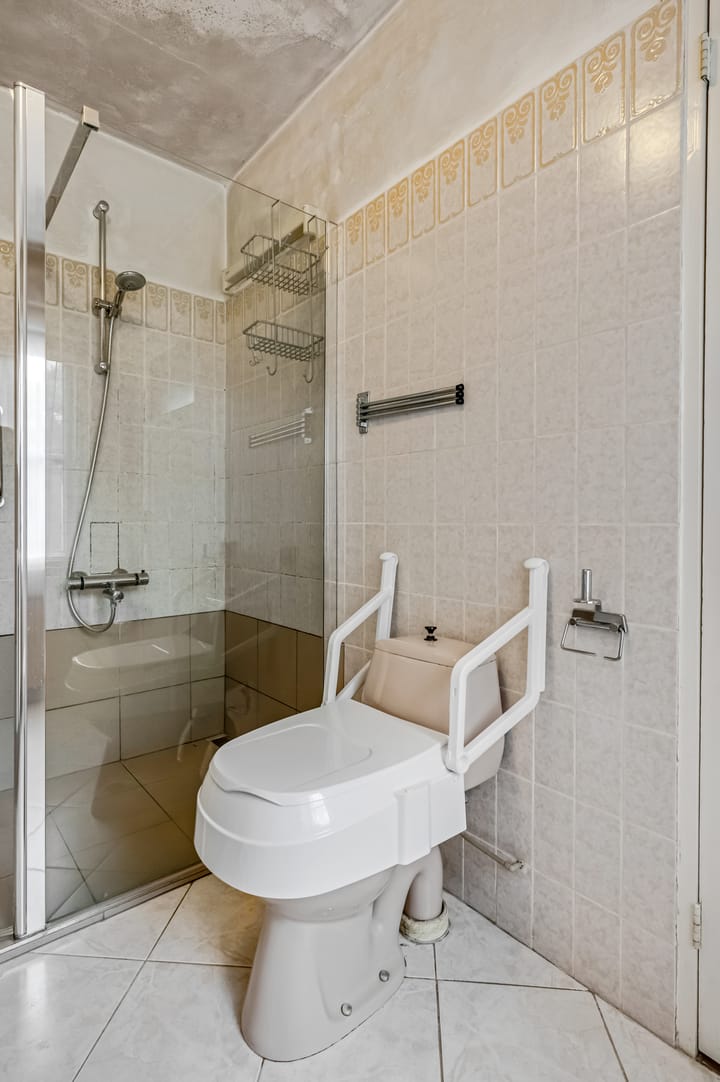 Photo 17 of Buurtmeesterweg 42