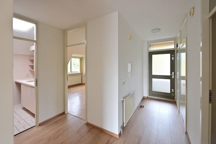 Photo 9 of Tromplaan 8