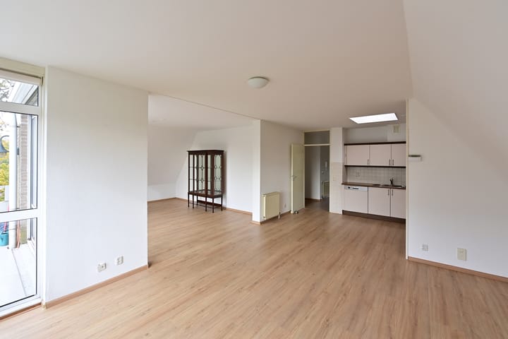 Photo 7 of Tromplaan 8