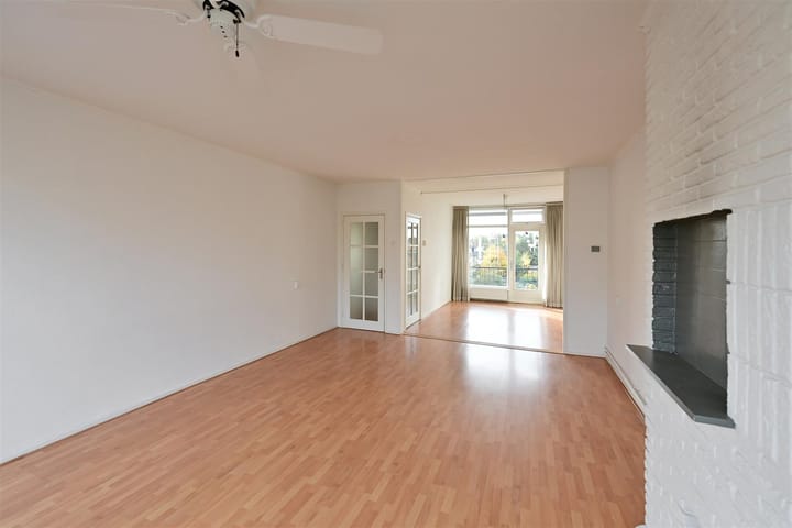 Photo 3 of Karel Doormanlaan 95