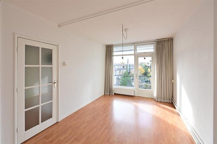 Photo 4 of Karel Doormanlaan 95