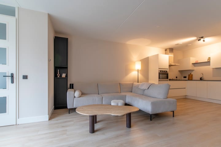 Photo 4 of H.F. Wakemanstraat 4