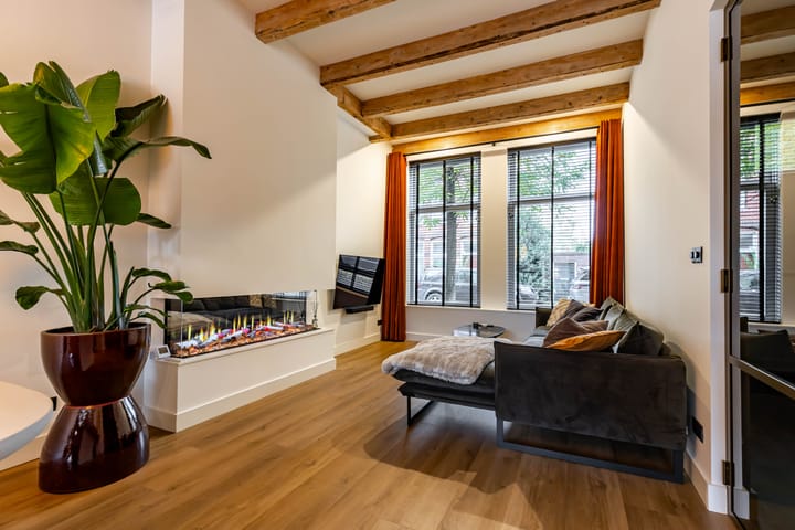 Photo 2 of Alexanderstraat 5