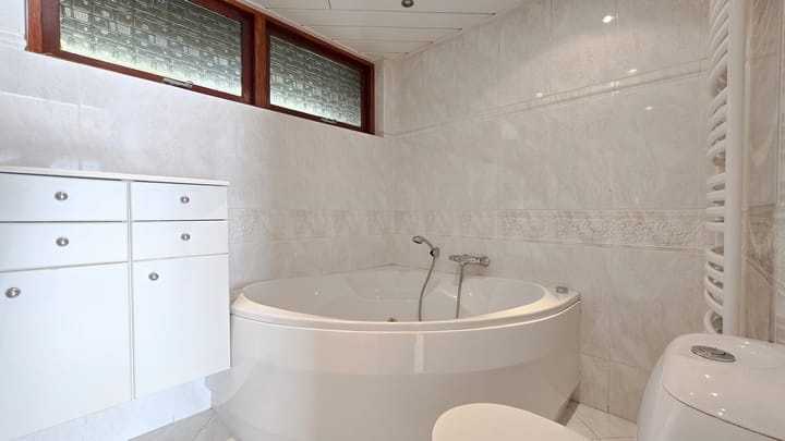 Foto 19 van Irenestraat 57