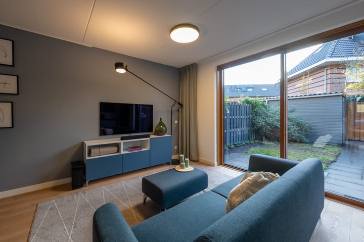 Photo 3 of Branding 22