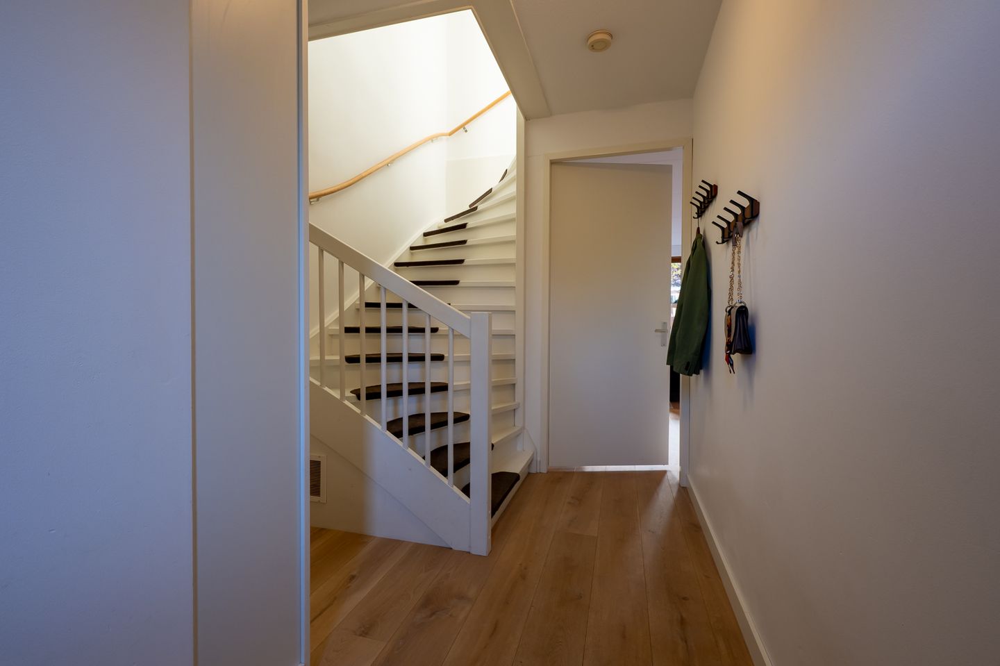 Photo 10 of Branding 22