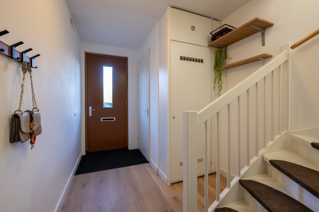 Photo 11 of Branding 22