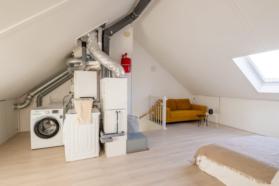 Photo 23 of Branding 22