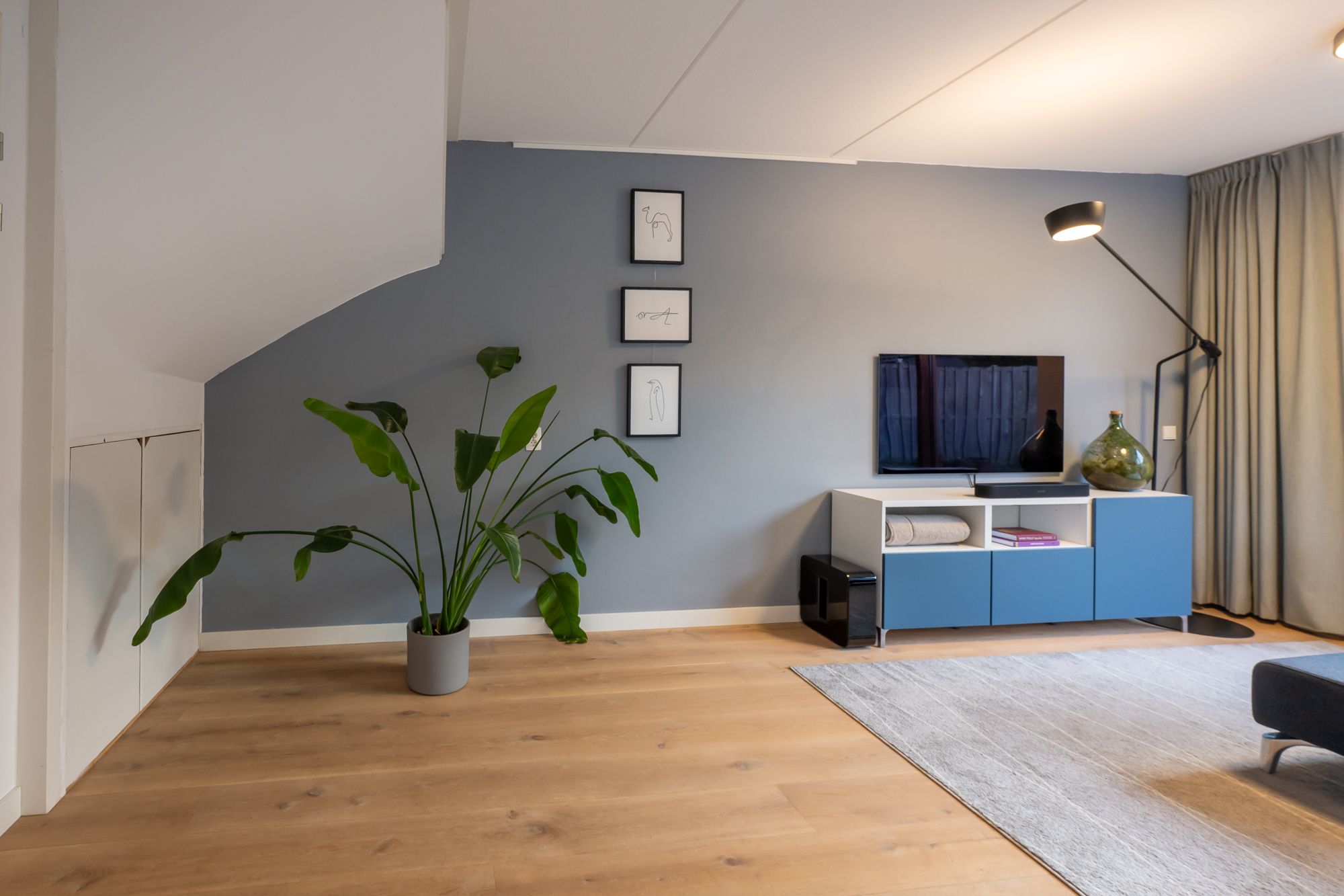 Photo 6 of Branding 22