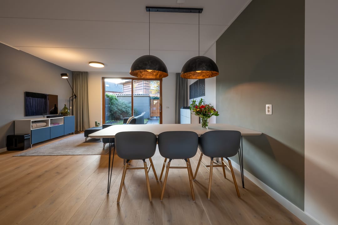 Photo 8 of Branding 22