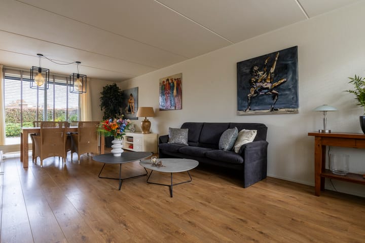 Foto 12 van Regimentslaan 10